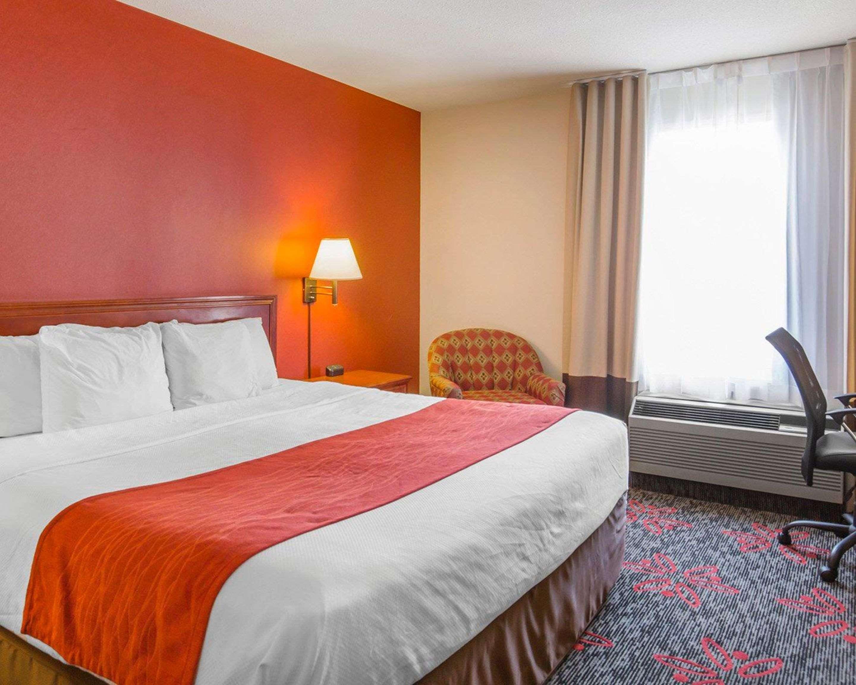 Hotel Comfort &