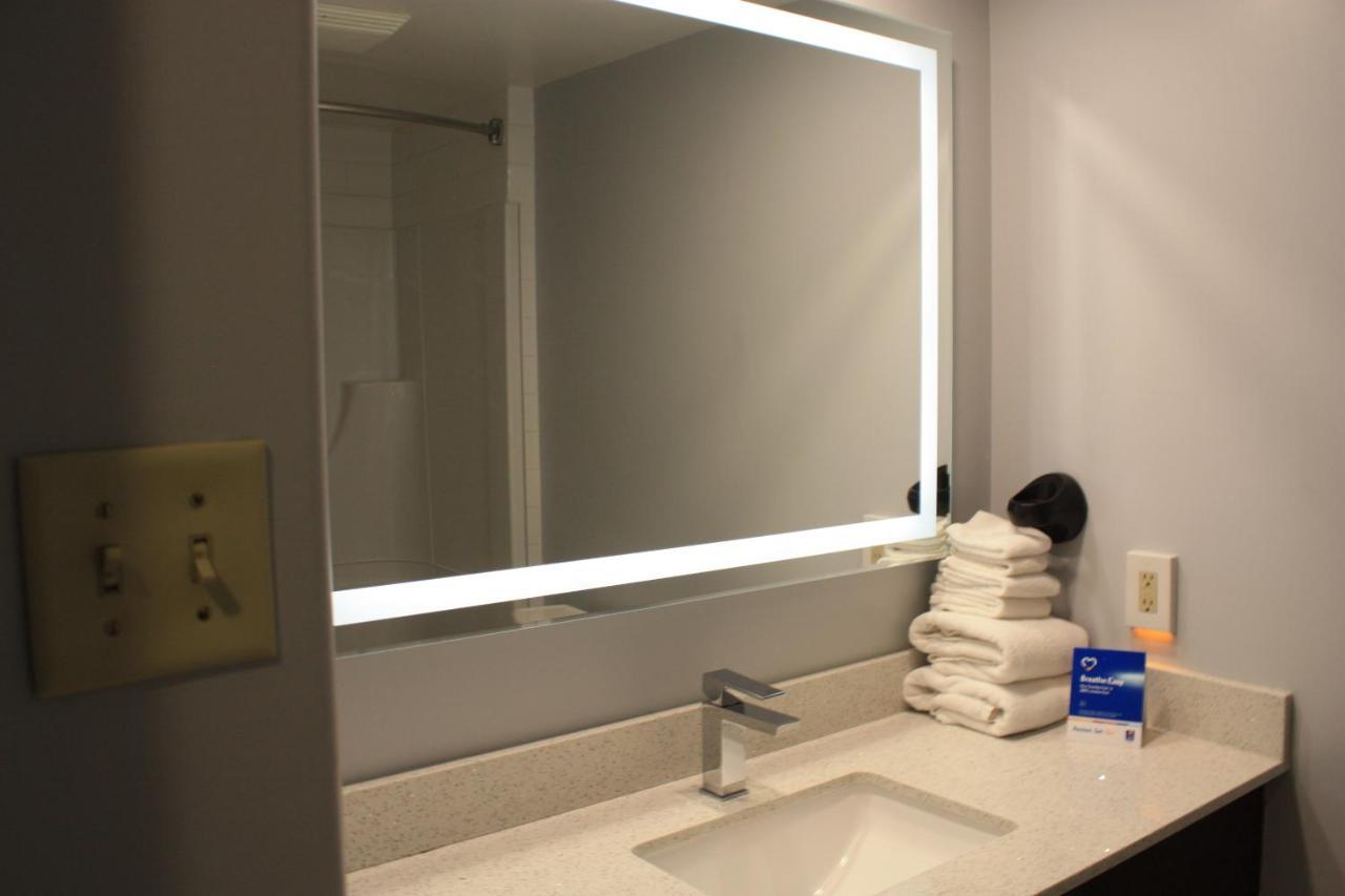 Hotel Comfort & 3*
