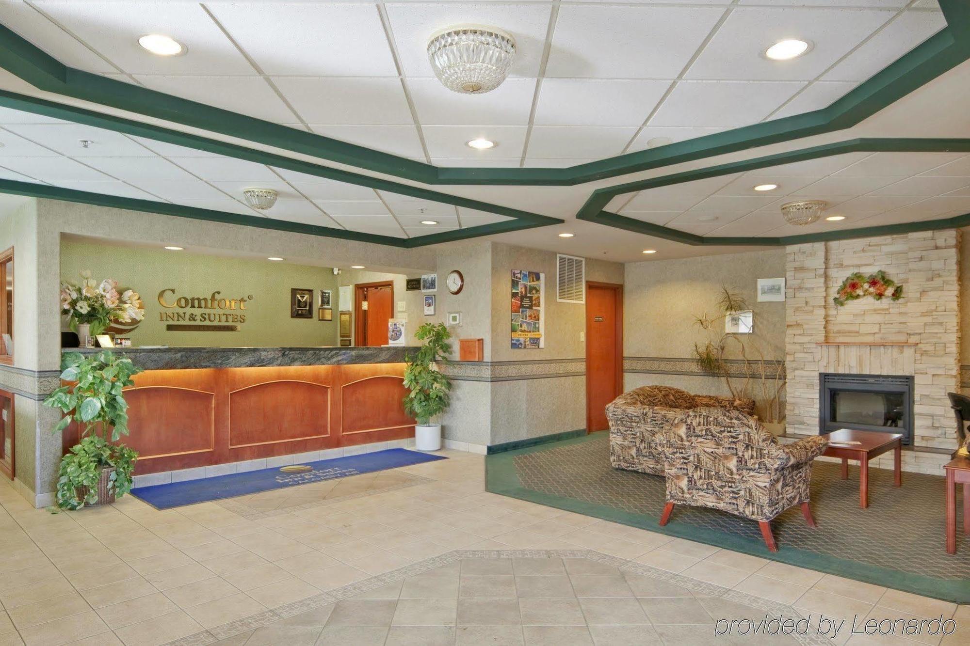 Hotel Comfort & Calgary
